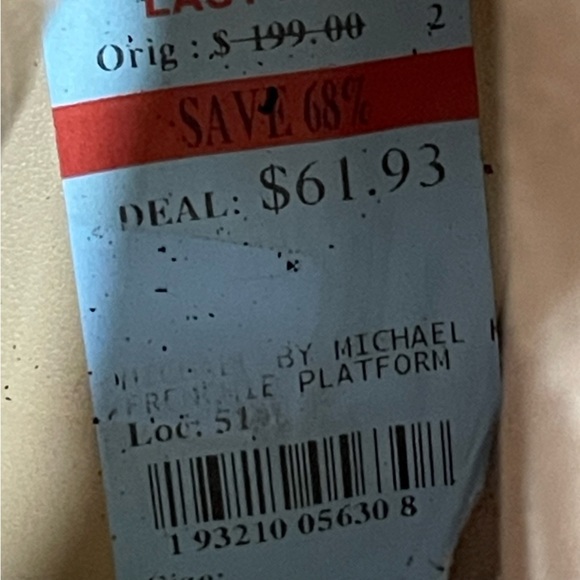 MICHAEL Michael Kors Size 9 Frenchie Platform Booties *Flaw* Burgundy Suede - Picture 9 of 15